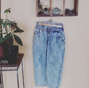 Vintage Levi's Crop Denim